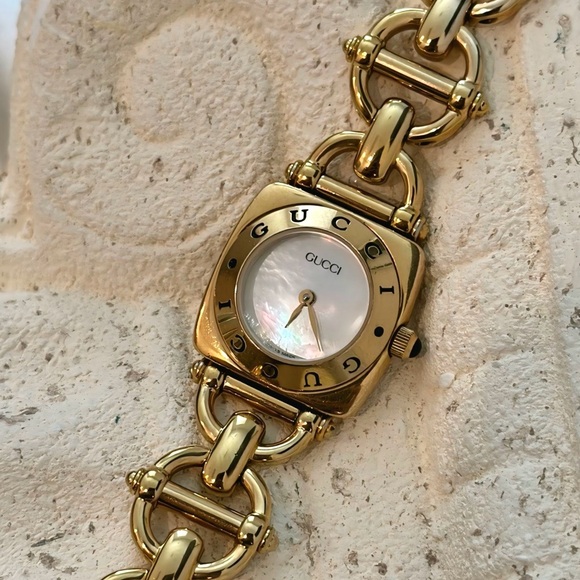Gucci Accessories - AUTHENTIC VINTAGE GUCCI MOTHER-OF-PEARL GOLD HORSEBIT WATCH